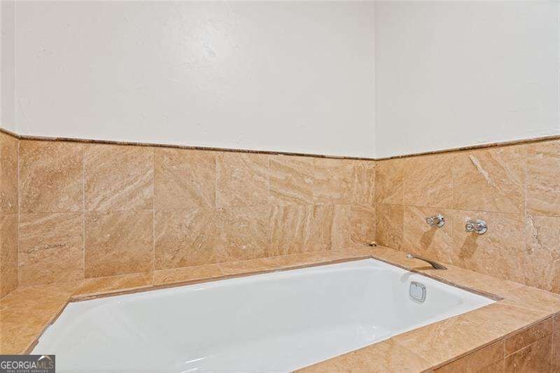 3752 Frederica Road Berkeley Lake - Photo 45