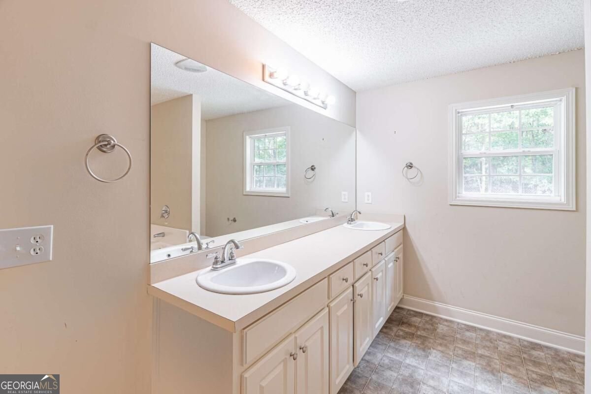 294 Ambassador Circle Winder - Photo 16