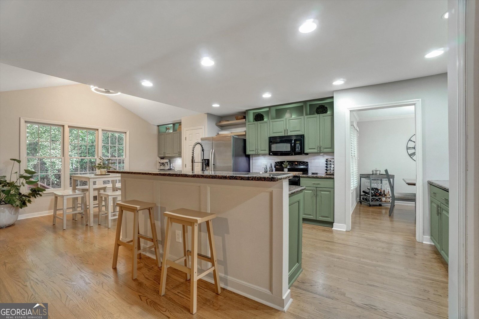 115 Glen Holly Drive Roswell - Photo 12