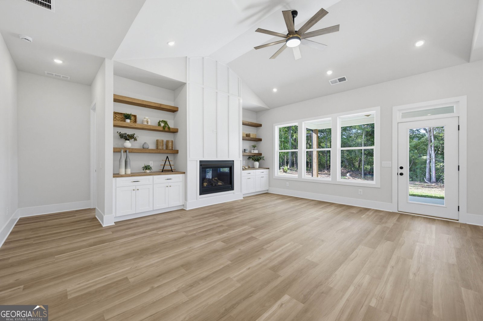 4802 Patterson Road Gainesville - Photo 11