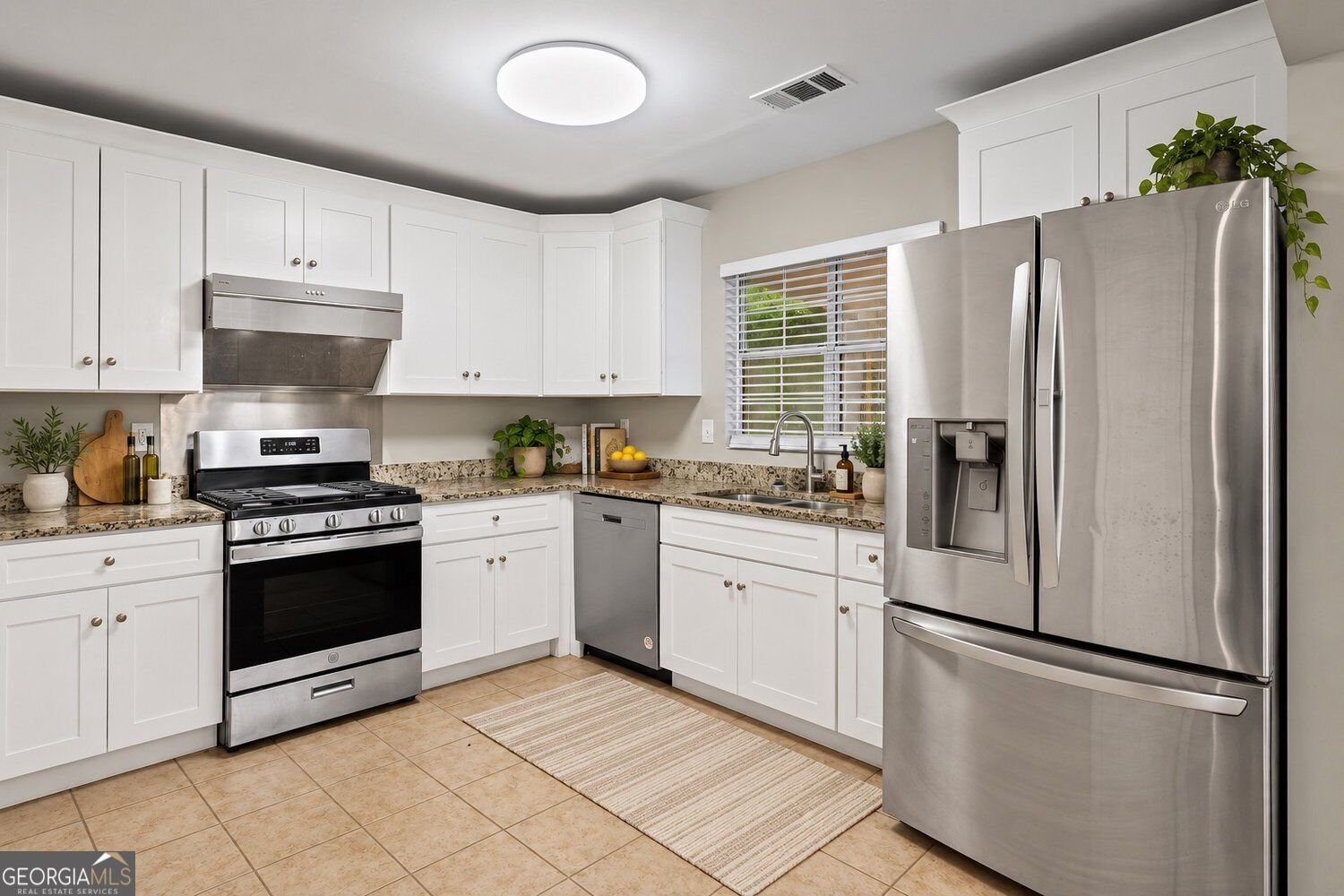 1180 Holly Circle Lawrenceville - Photo 12