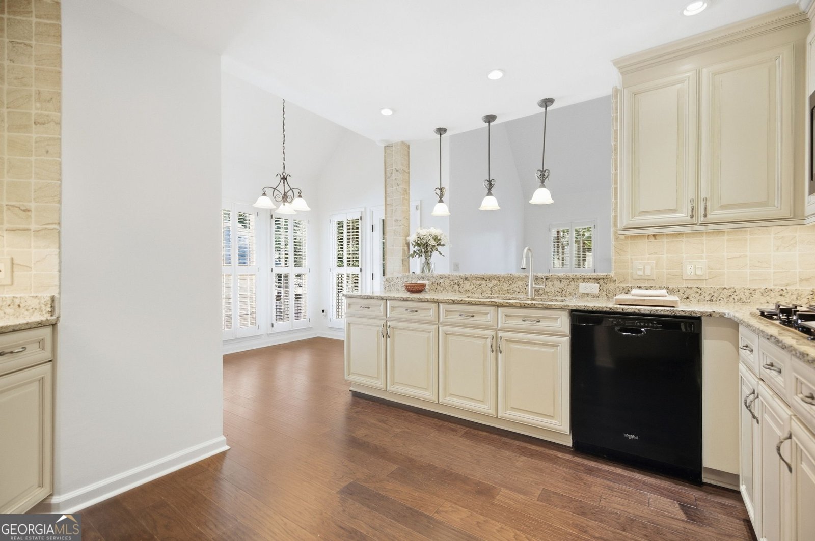 5300 Johns View Street Johns Creek - Photo 15