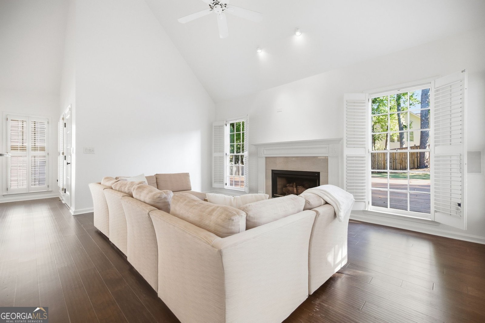 5300 Johns View Street Johns Creek - Photo 9