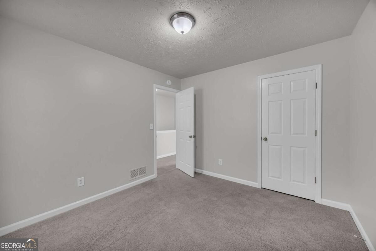 1450 Timber Walk Drive Loganville - Photo 14