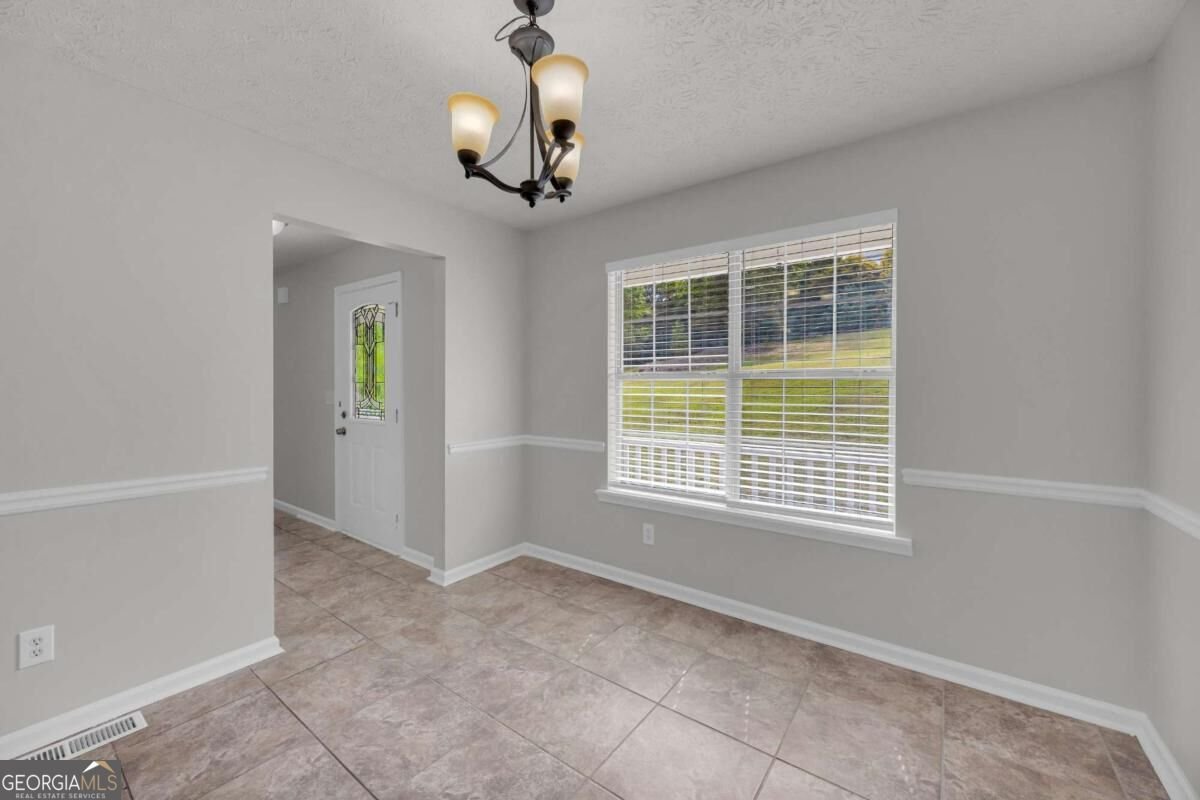 1450 Timber Walk Drive Loganville - Photo 9