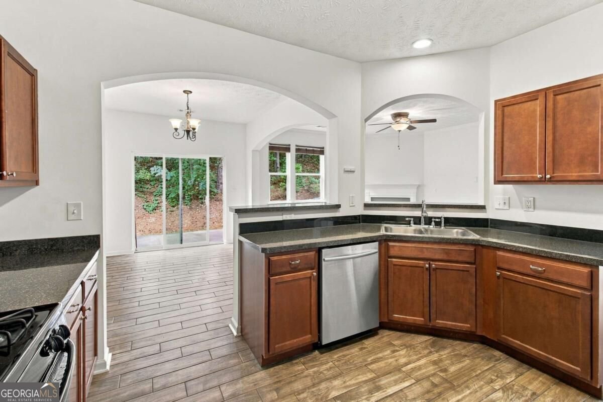 1573 Park Brooke Circle Marietta - Photo 10