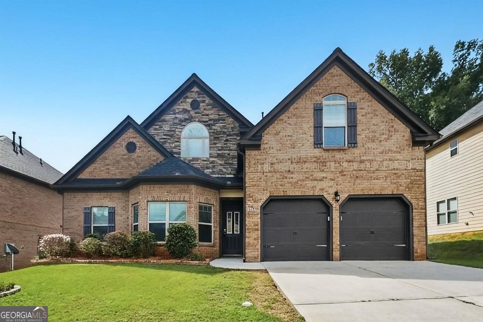 4254 Sawgrass Drive Stonecrest - main photo