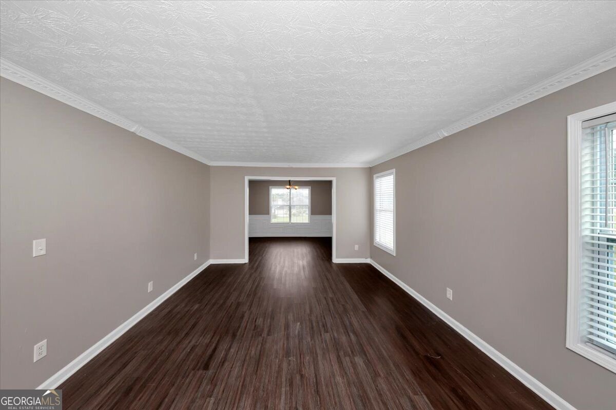 2631 Downing Park Drive Conyers - Photo 9