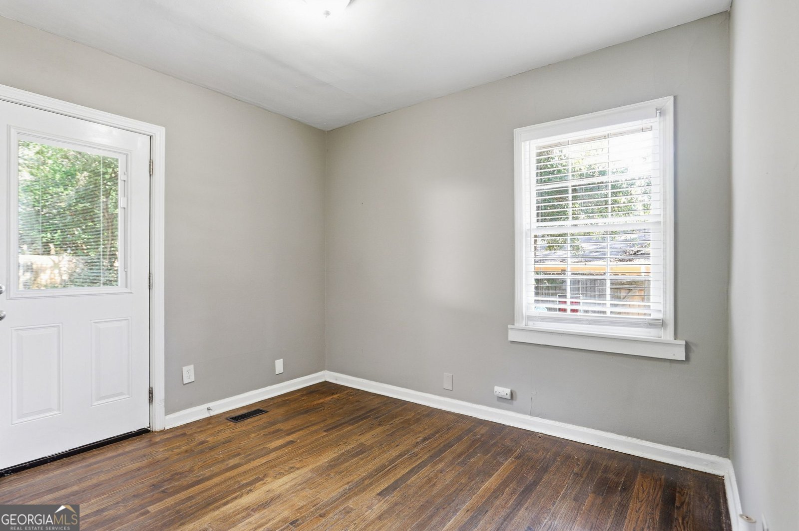 3450 Glenwood Road Decatur - Photo 15