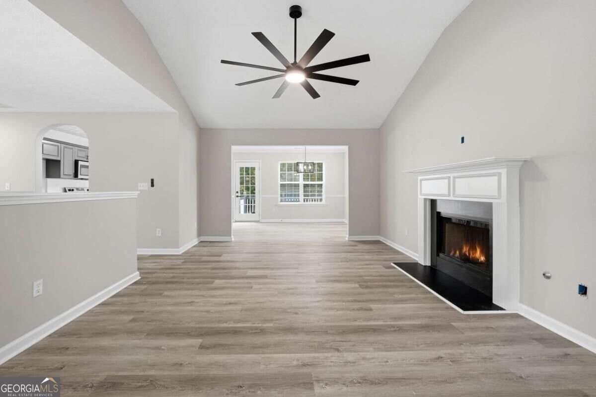 2362 Garnet Avenue Riverdale - Photo 8