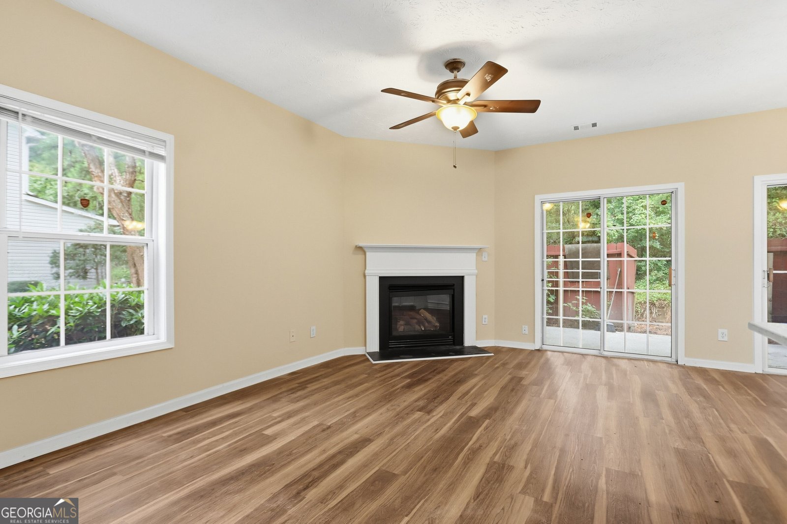 465 Lantern Wood Drive Scottdale - Photo 9