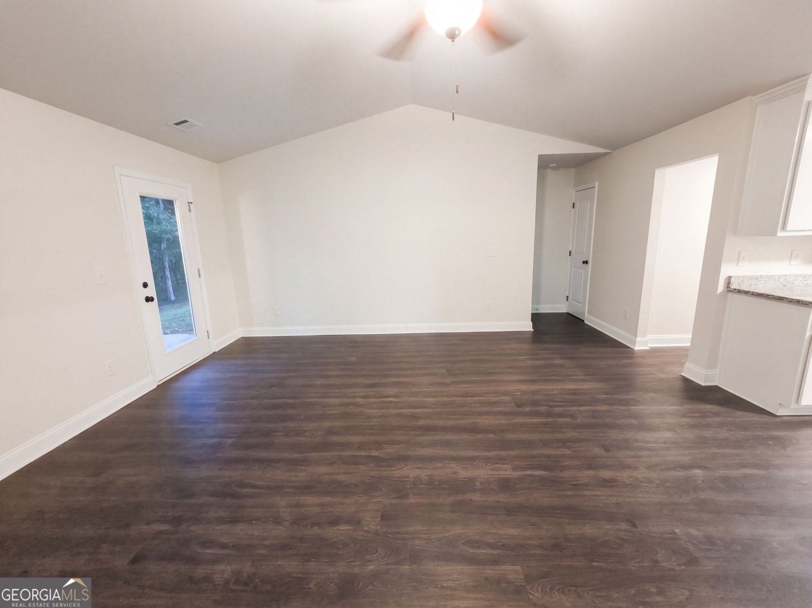 174 Pecan Street Danielsville - Photo 6