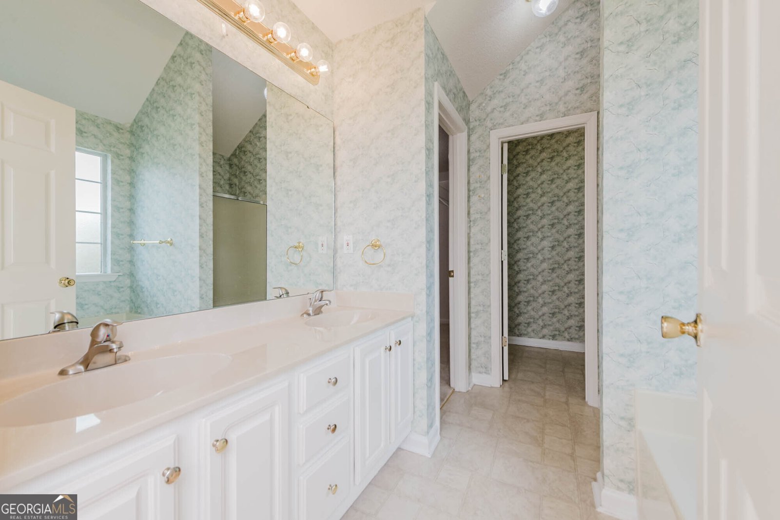 133 Darin Drive Byron - Photo 14