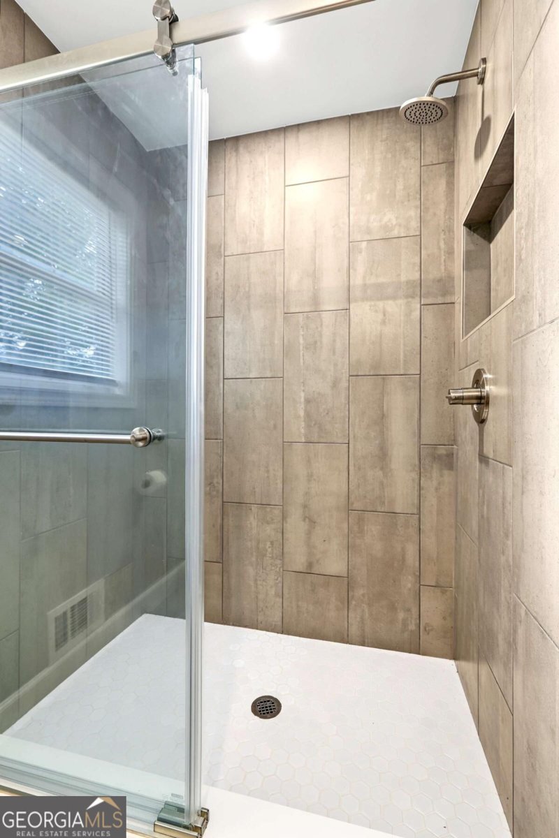 3447 Trickum Road Woodstock - Photo 31