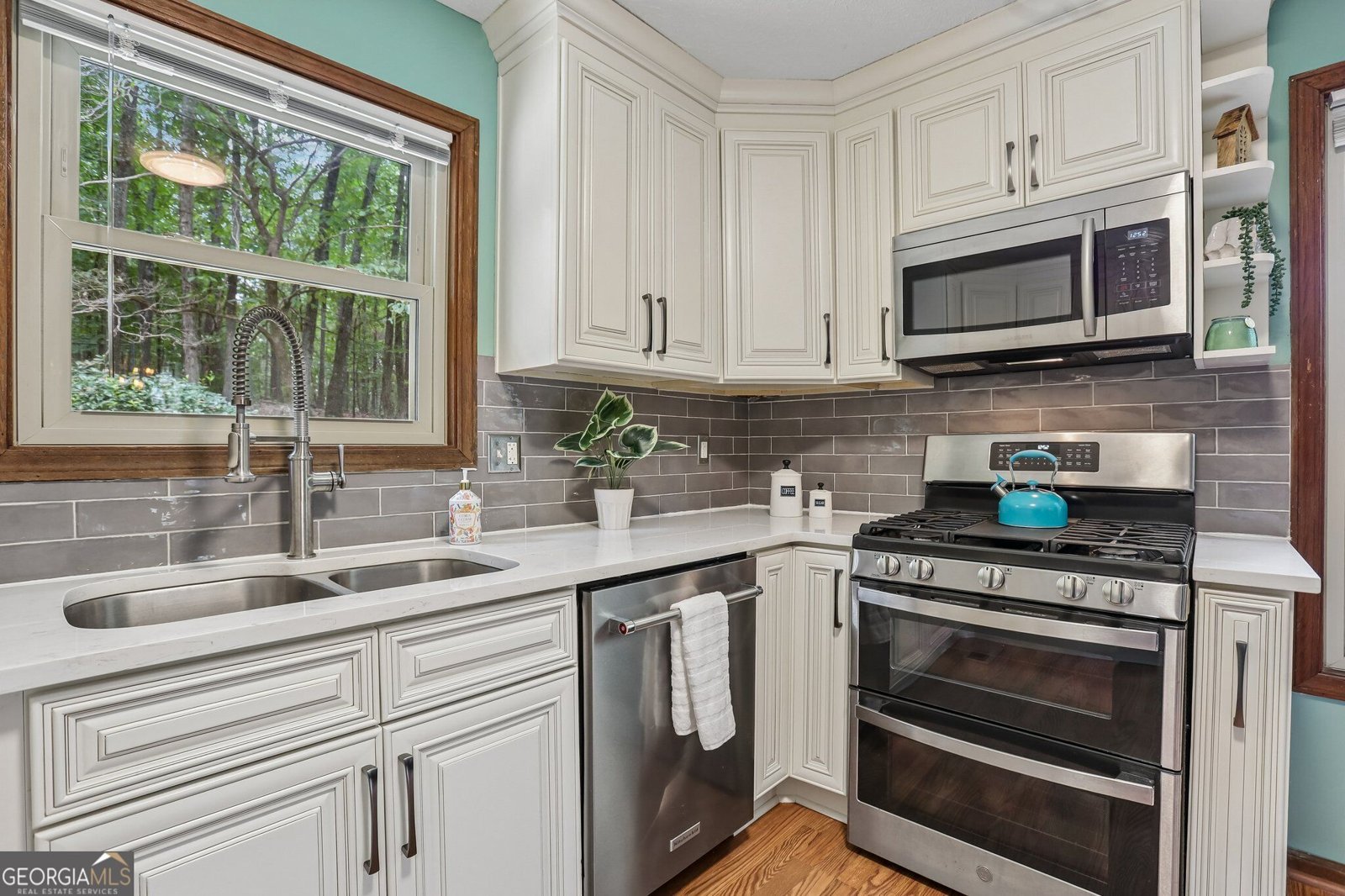 231 Sabrina Court Woodstock - Photo 15
