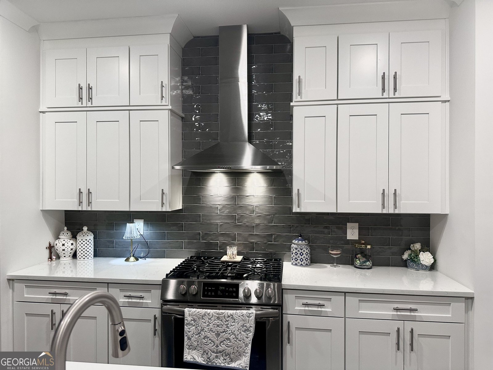 302 North Rampart Street Canton - Photo 8