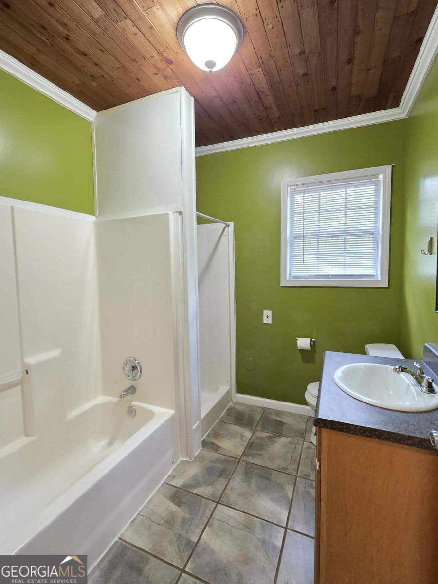 108 Pasley Street Thomaston - Photo 12