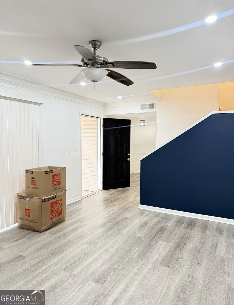 562 Trillum Court Marietta - Photo 11