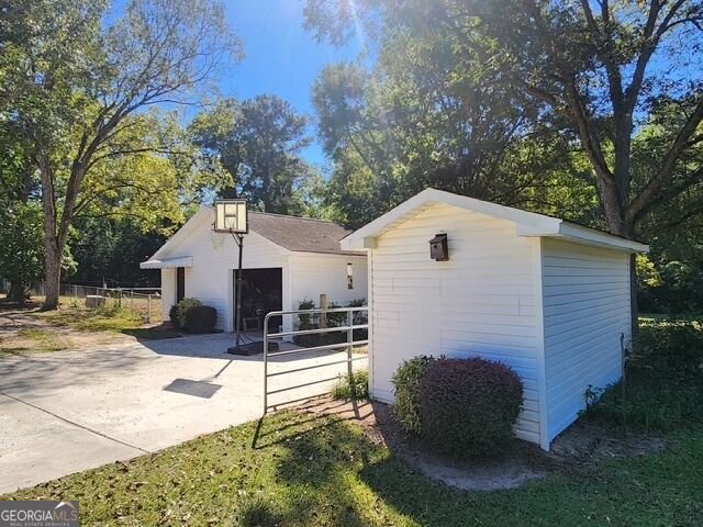 352 Dugger Avenue Roberta - Photo 32