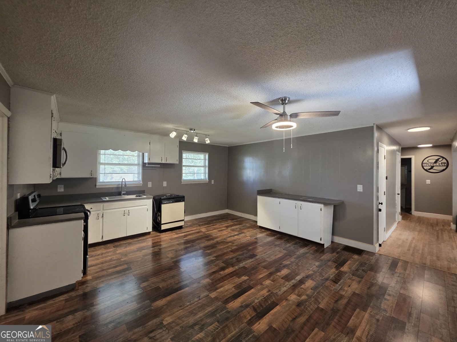 223 Lakeview Drive Cornelia - Photo 17
