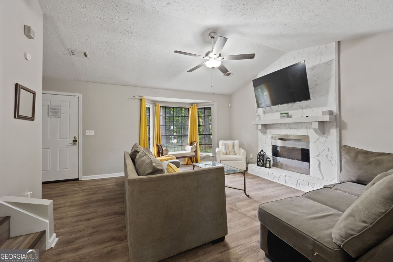 4064 PANOLA WOODS Drive Stonecrest - Photo 6