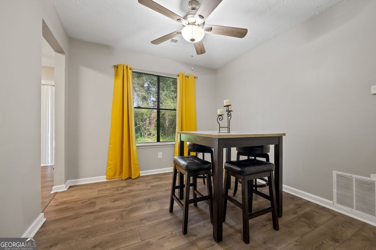4064 PANOLA WOODS Drive Stonecrest - Photo 8