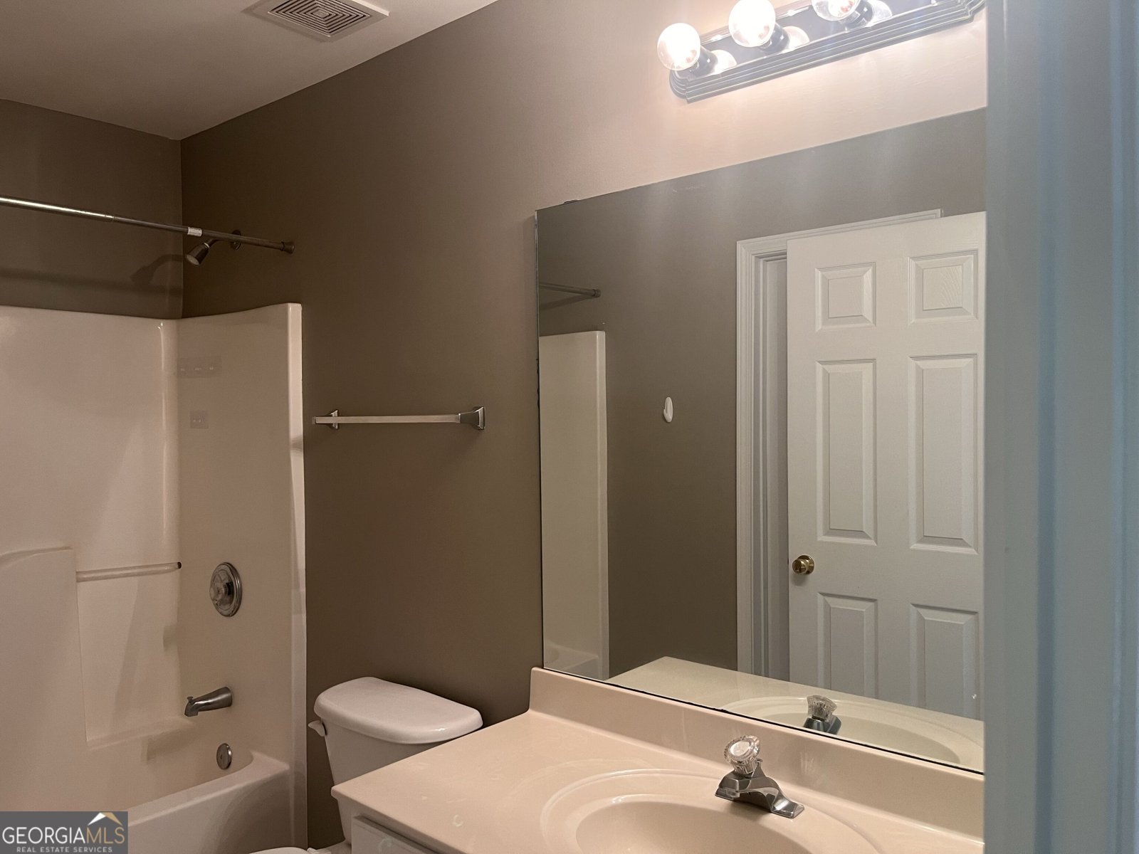 3881 Roxfield Drive Buford - Photo 33