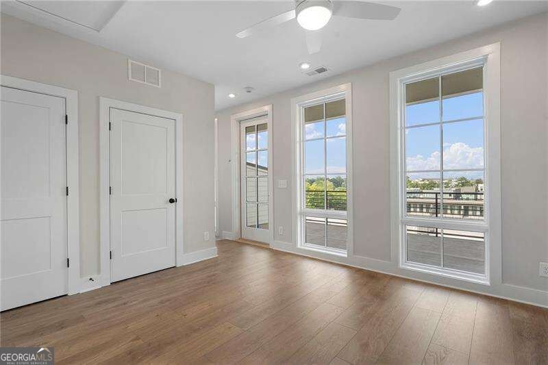 990 Bibbs Circle Atlanta - Photo 14