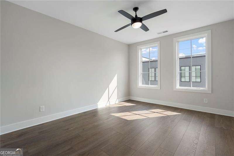 990 Bibbs Circle Atlanta - Photo 16