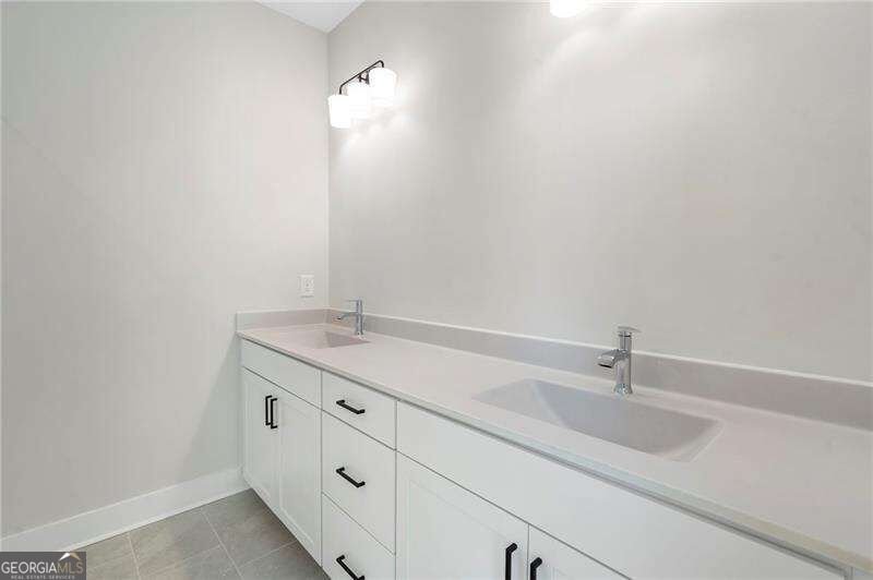 990 Bibbs Circle Atlanta - Photo 19