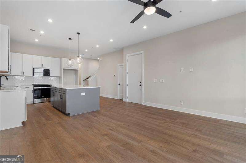 990 Bibbs Circle Atlanta - Photo 7