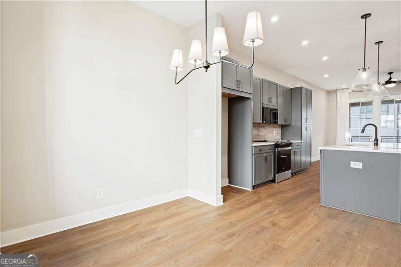 989 Bibbs Circle Atlanta - Photo 11