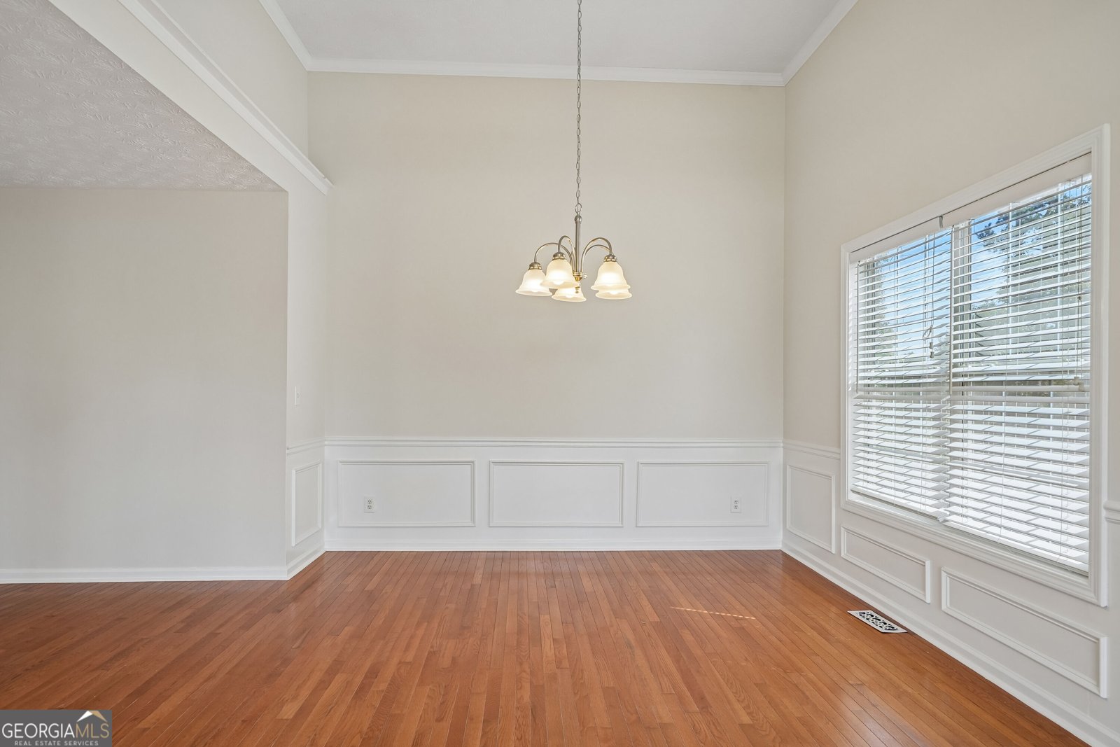 3493 Dunbar Lane Suwanee - Photo 10
