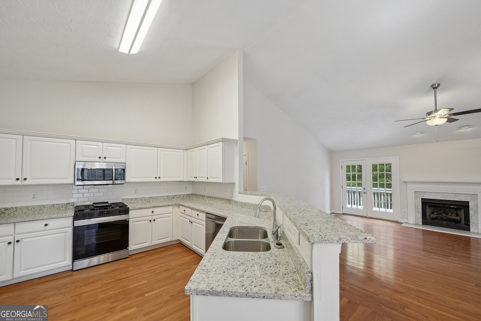3493 Dunbar Lane Suwanee - Photo 6