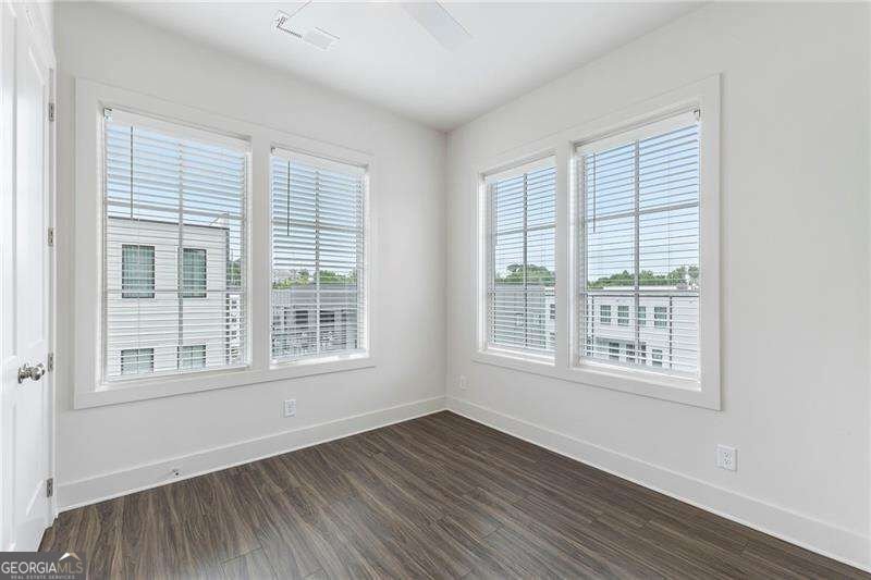 1290 Longreen Terr Atlanta - Photo 7