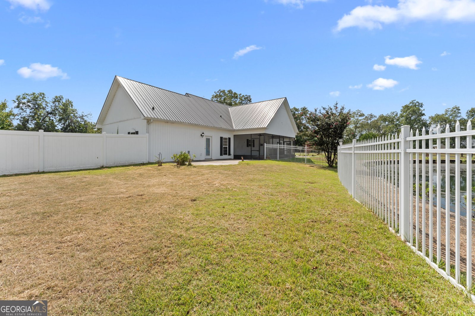 179 Village Circle Cochran - Photo 38