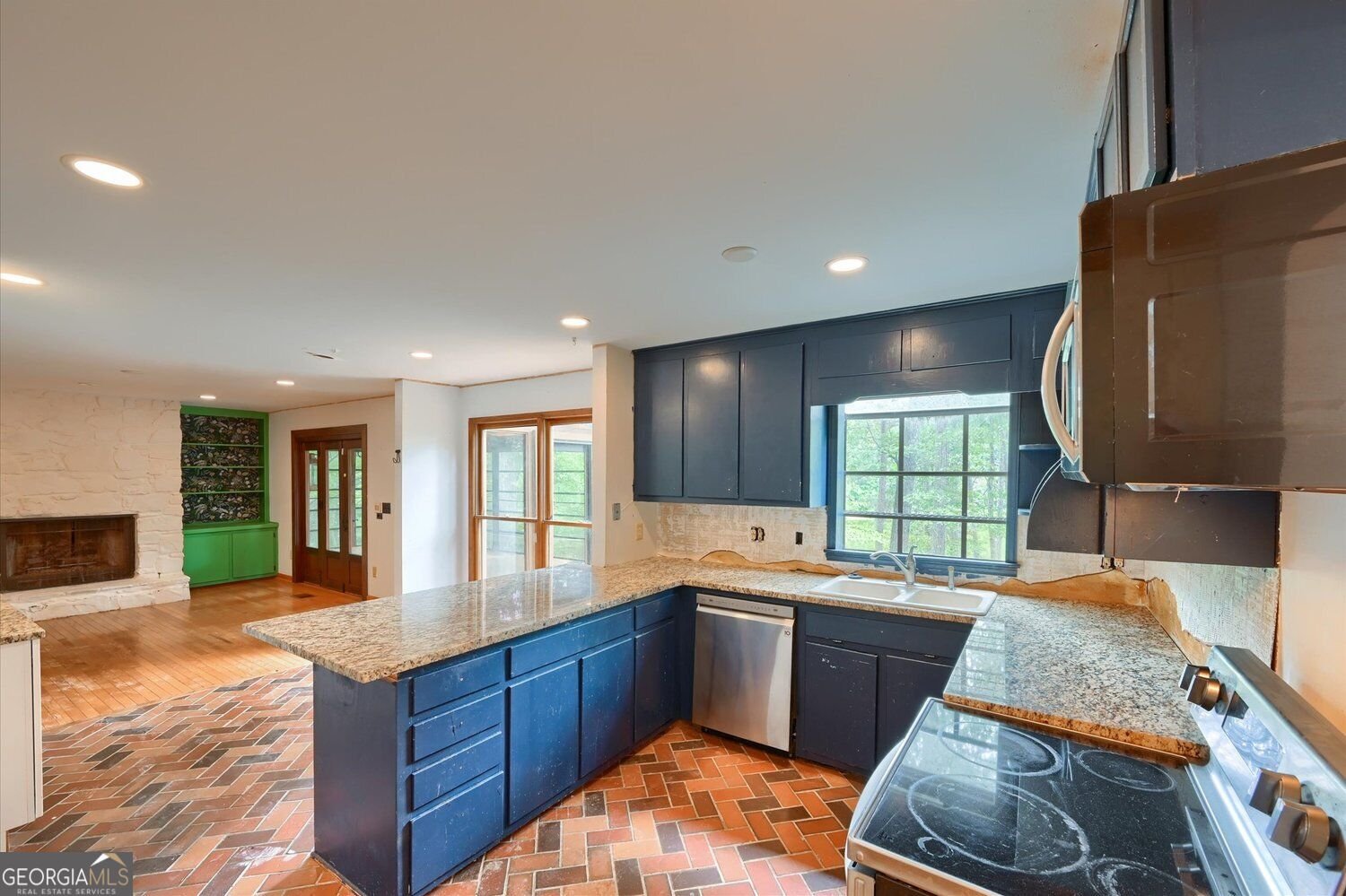 1176 Ashley Lake Drive Marietta - Photo 10
