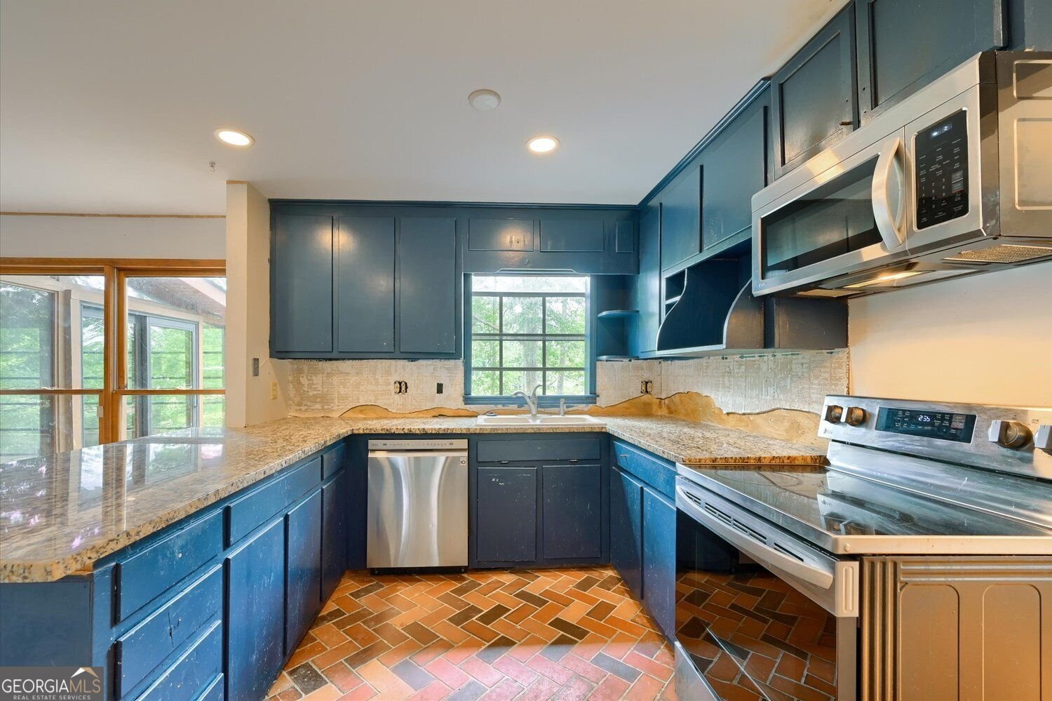 1176 Ashley Lake Drive Marietta - Photo 12