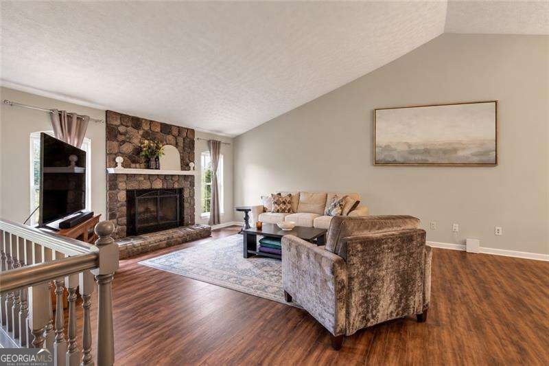 2361 Skyline Ridge Drive Lithia Springs - Photo 6