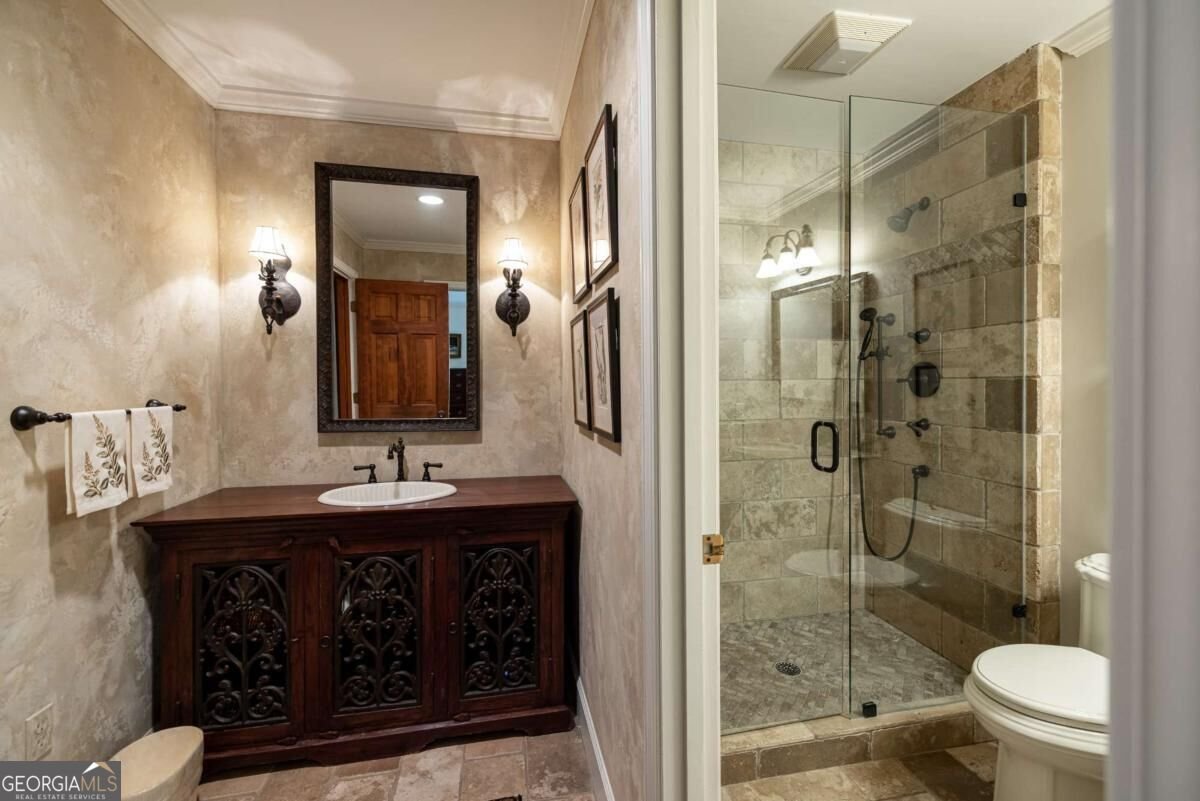 945 River Overlook Court Sandy Springs - Photo 35