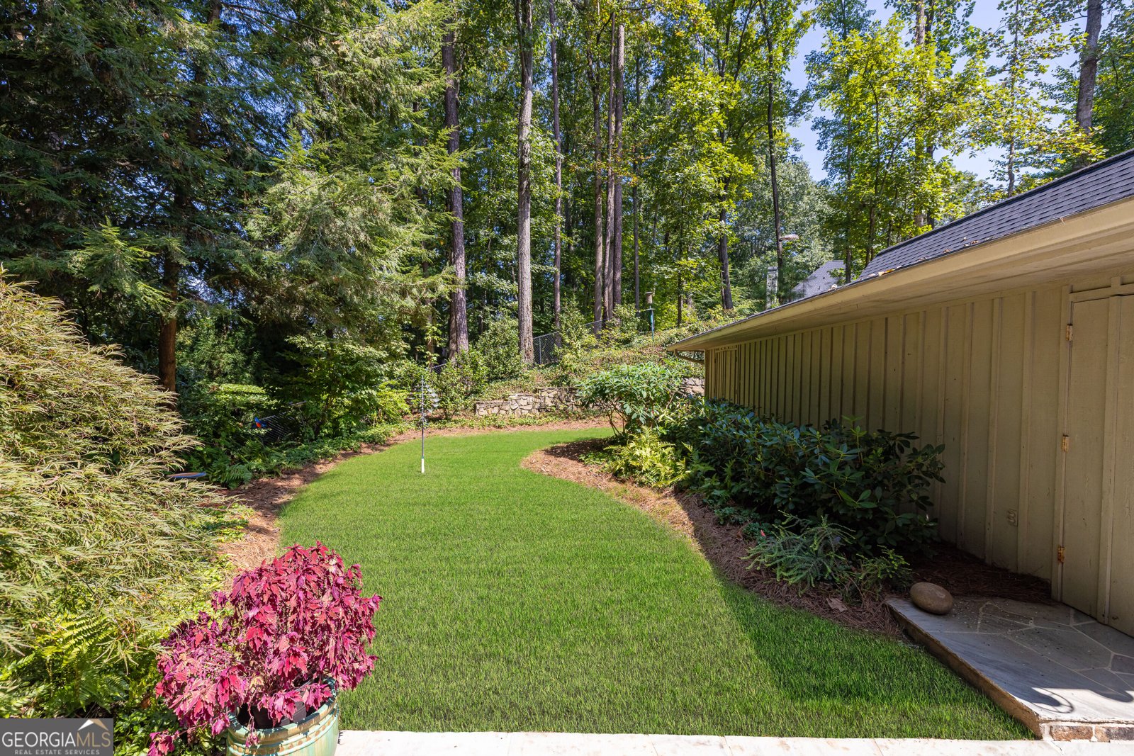945 River Overlook Court Sandy Springs - Photo 43