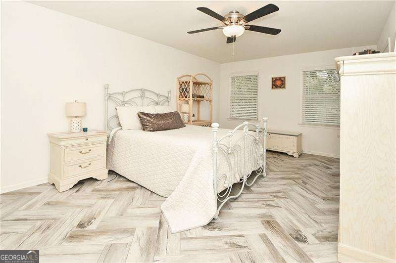 230 West Avenue Carrollton - Photo 18