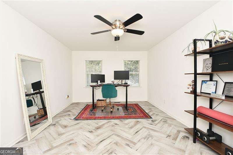 230 West Avenue Carrollton - Photo 21