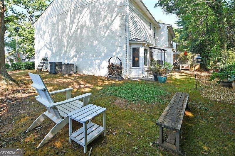 230 West Avenue Carrollton - Photo 22