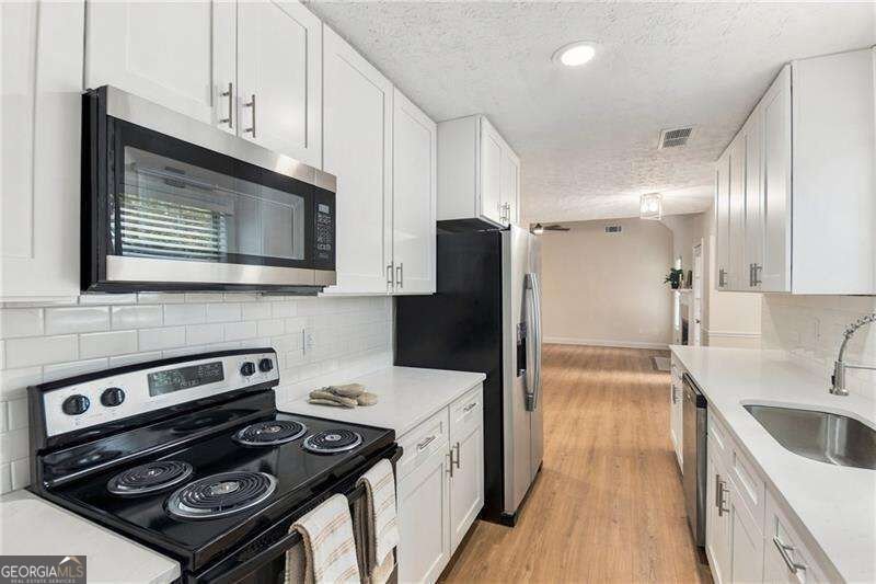 3220 Bethesda Park Court Lawrenceville - Photo 12