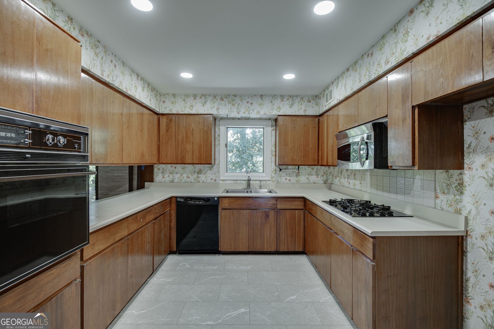 2602 Cosmos Court Atlanta - Photo 10