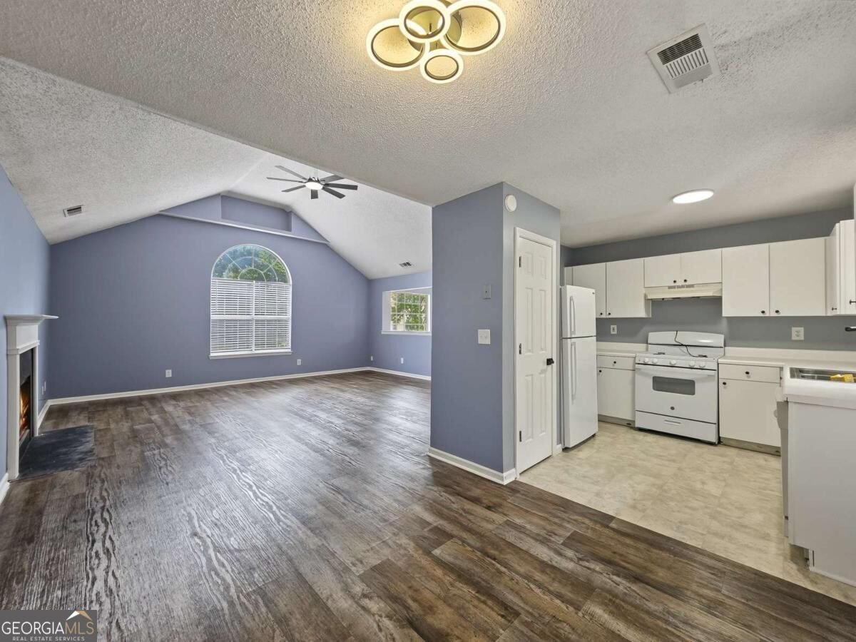 6195 Idlewood Circle Lithonia - Photo 8