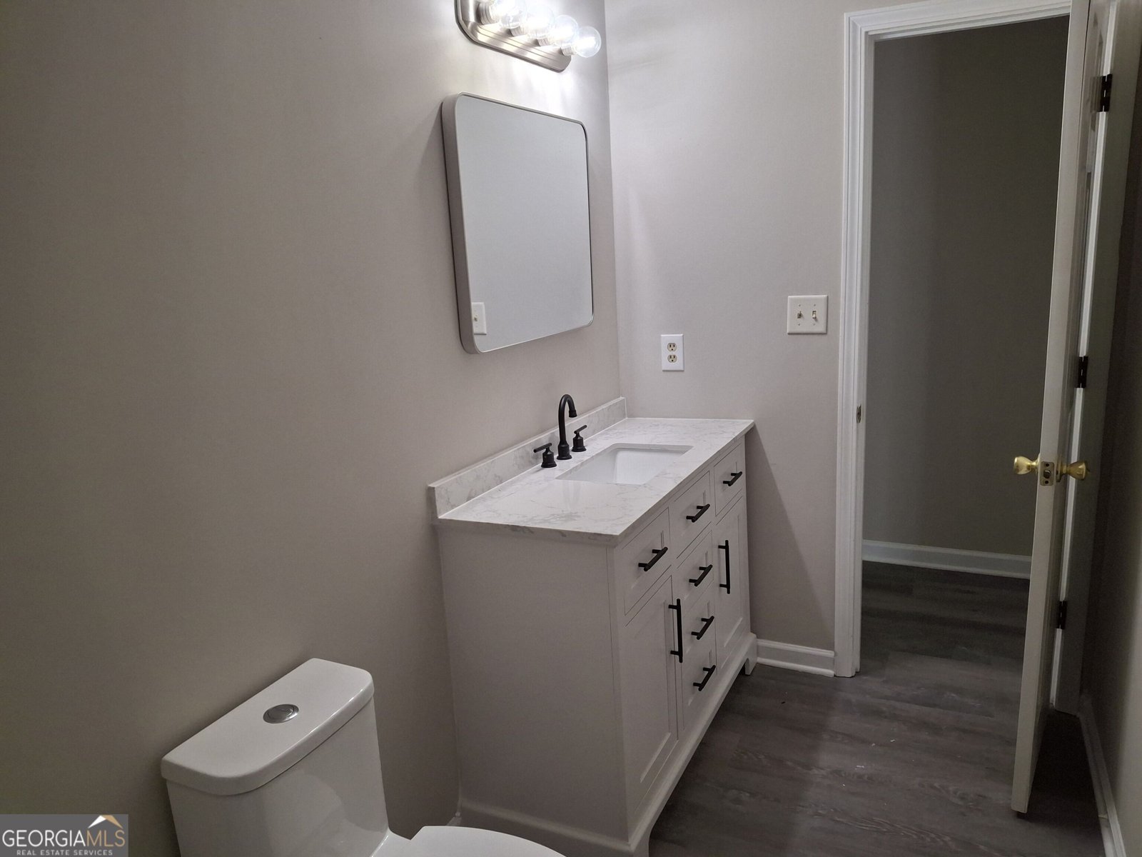 7684 Antebellum Lane Riverdale - Photo 12