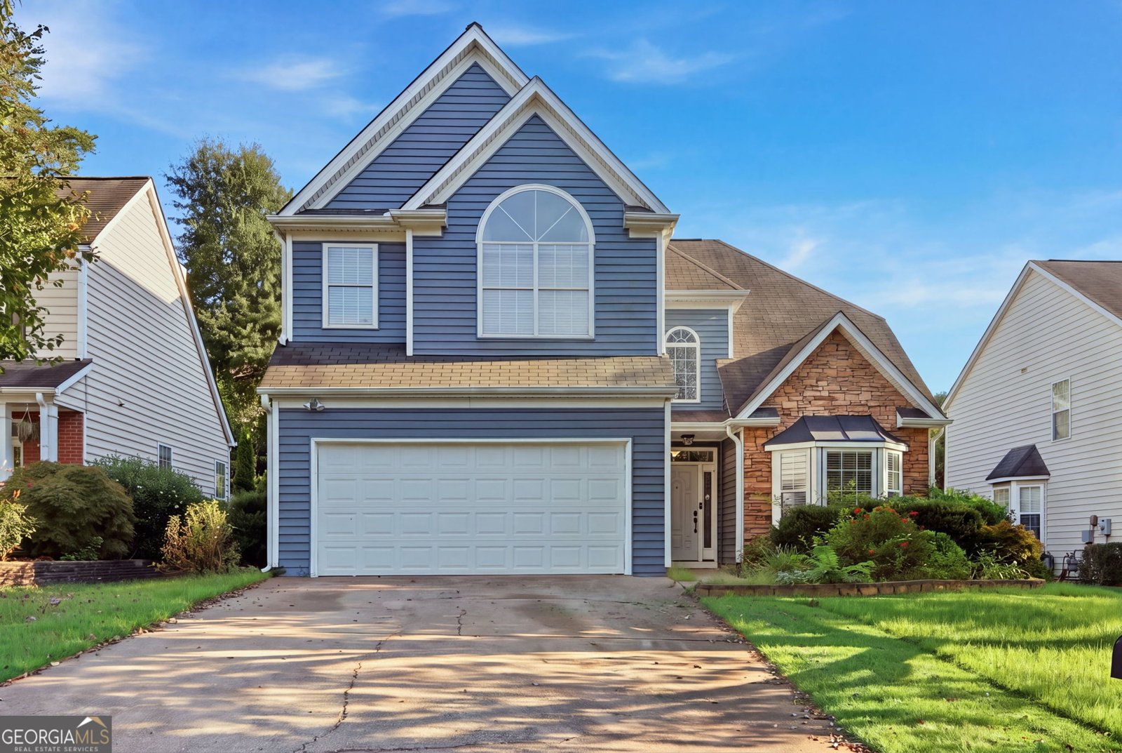 302 Highland Court Woodstock - main photo