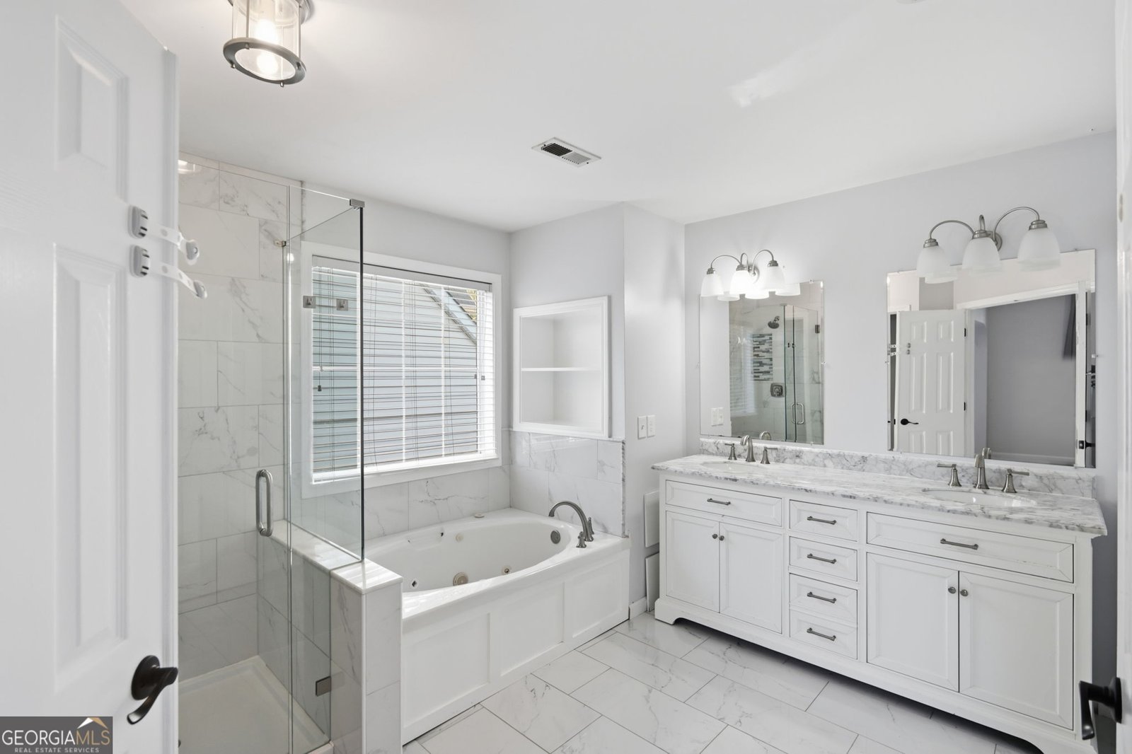 302 Highland Court Woodstock - Photo 24